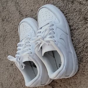 White Nike Air Force 1 Youth size 2